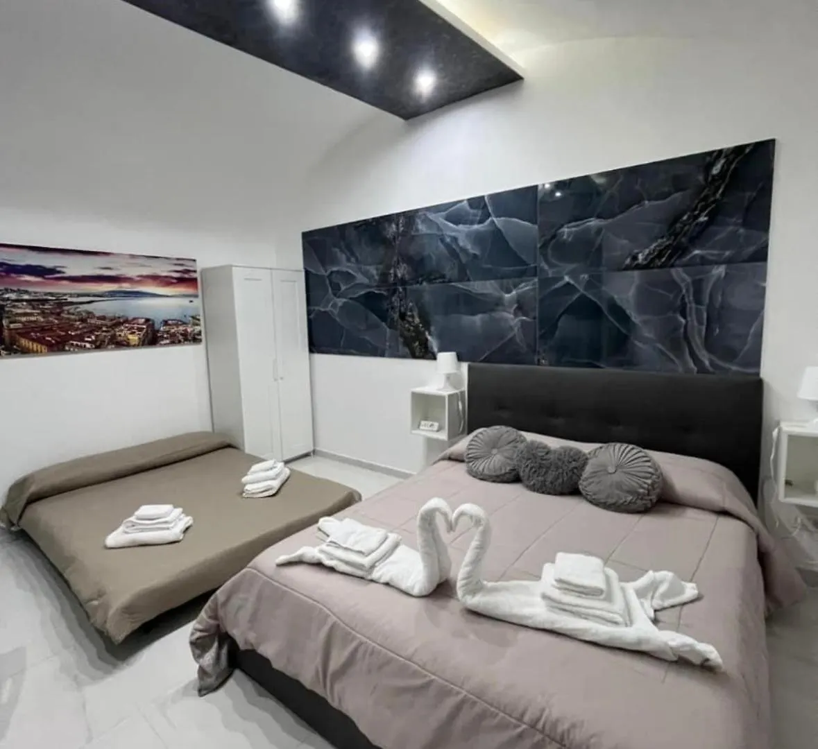 Casa Vacanza Via Toledo Naples Holiday home